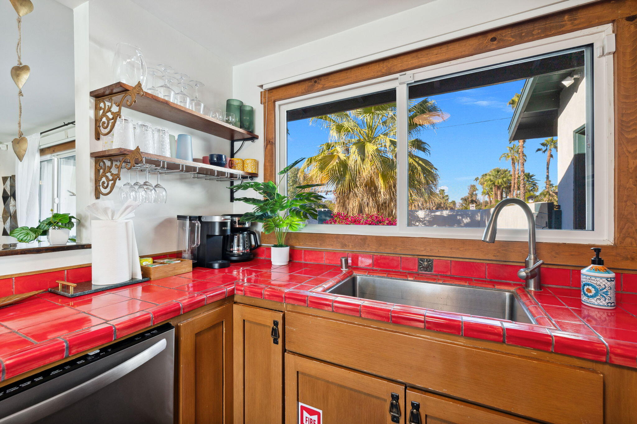 745 East Sunny Dunes Road Palm Springs, CA 92264 - Photo 13 of 46 26-web-or-mls-8M4A2757