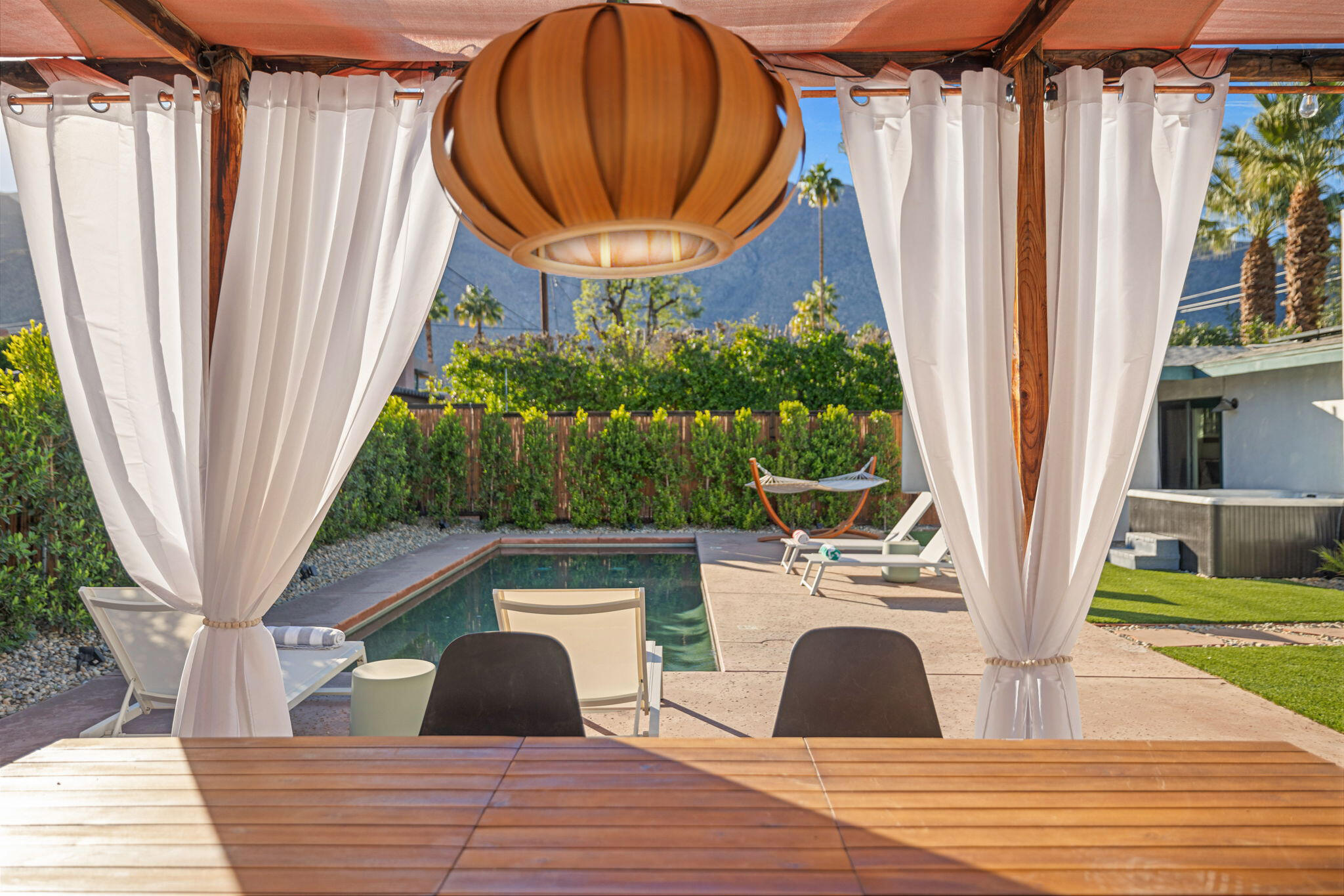 745 East Sunny Dunes Road Palm Springs, CA 92264 - Photo 34 of 46 8-web-or-mls-8M4A2856 (1)