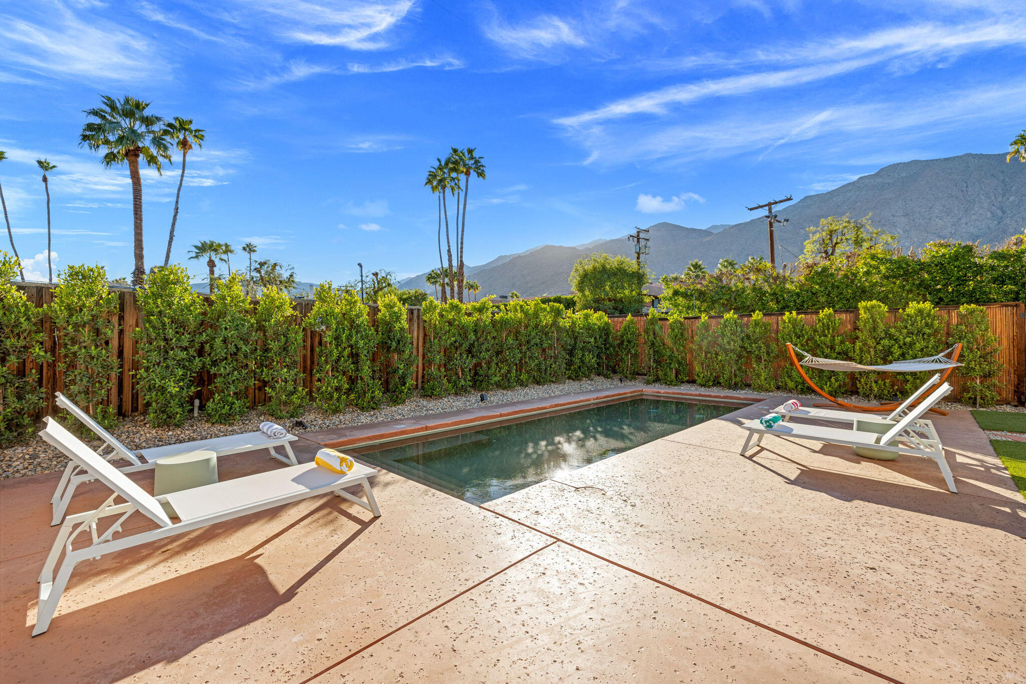 745 East Sunny Dunes Road Palm Springs, CA 92264 - Photo 38 of 46 5-web-or-mls-8M4A2878 (2)