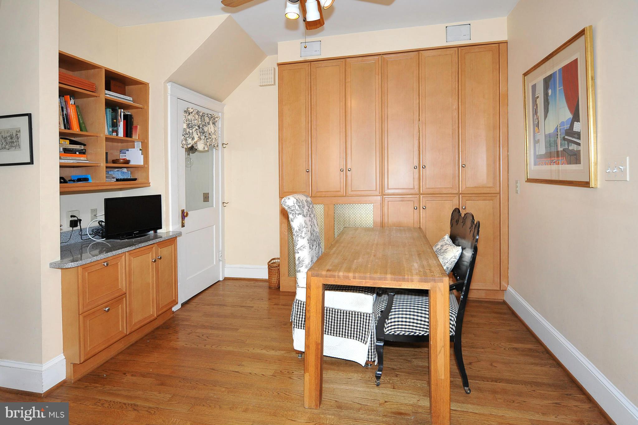 3700 Military Road Northwest Washington, DC 20015 - Photo 11 of 28 Kitchen