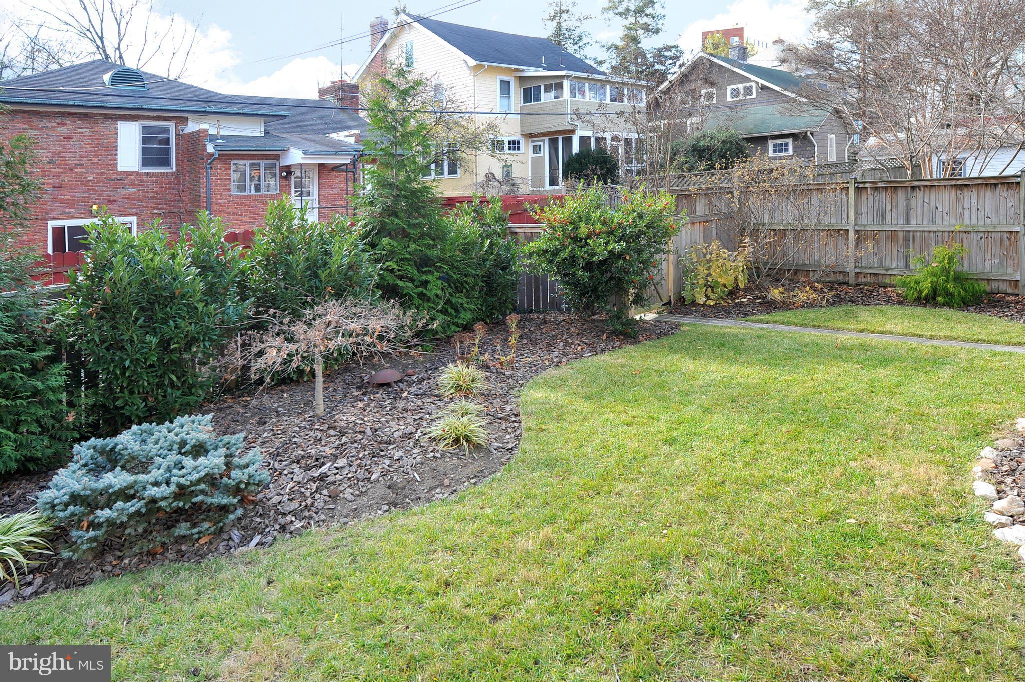 3700 Military Road Northwest Washington, DC 20015 - Photo 26 of 28 Garden