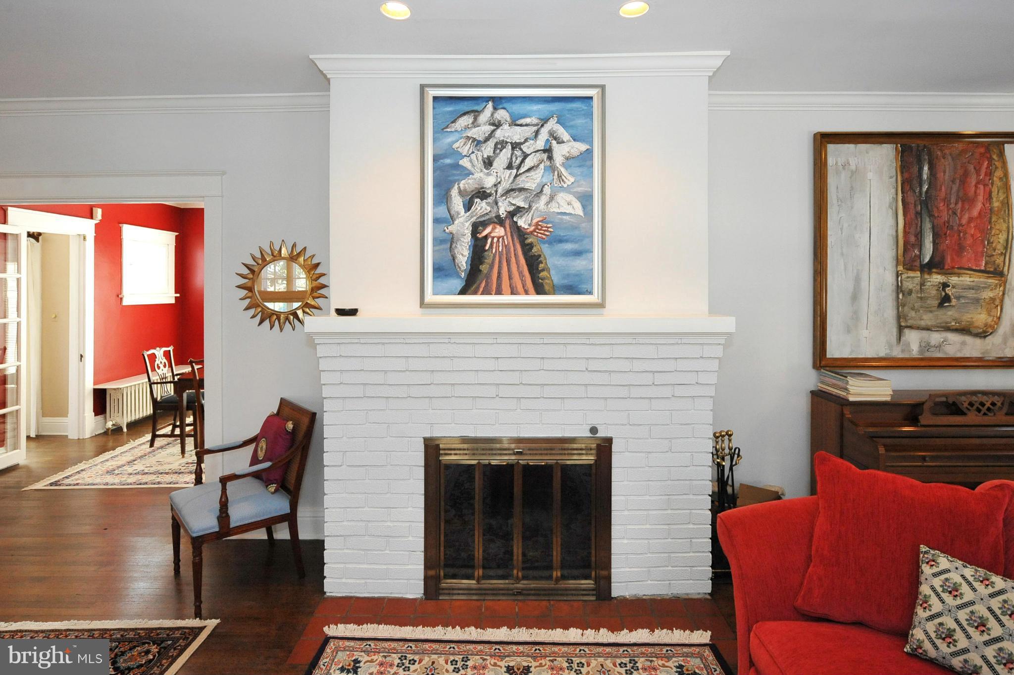 3700 Military Road Northwest Washington, DC 20015 - Photo 6 of 28 Living Room