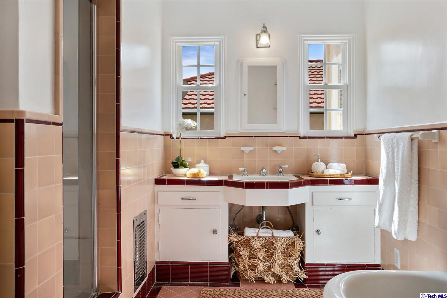 3248 Castera Avenue Glendale, CA 91208 - Photo 23 of 42