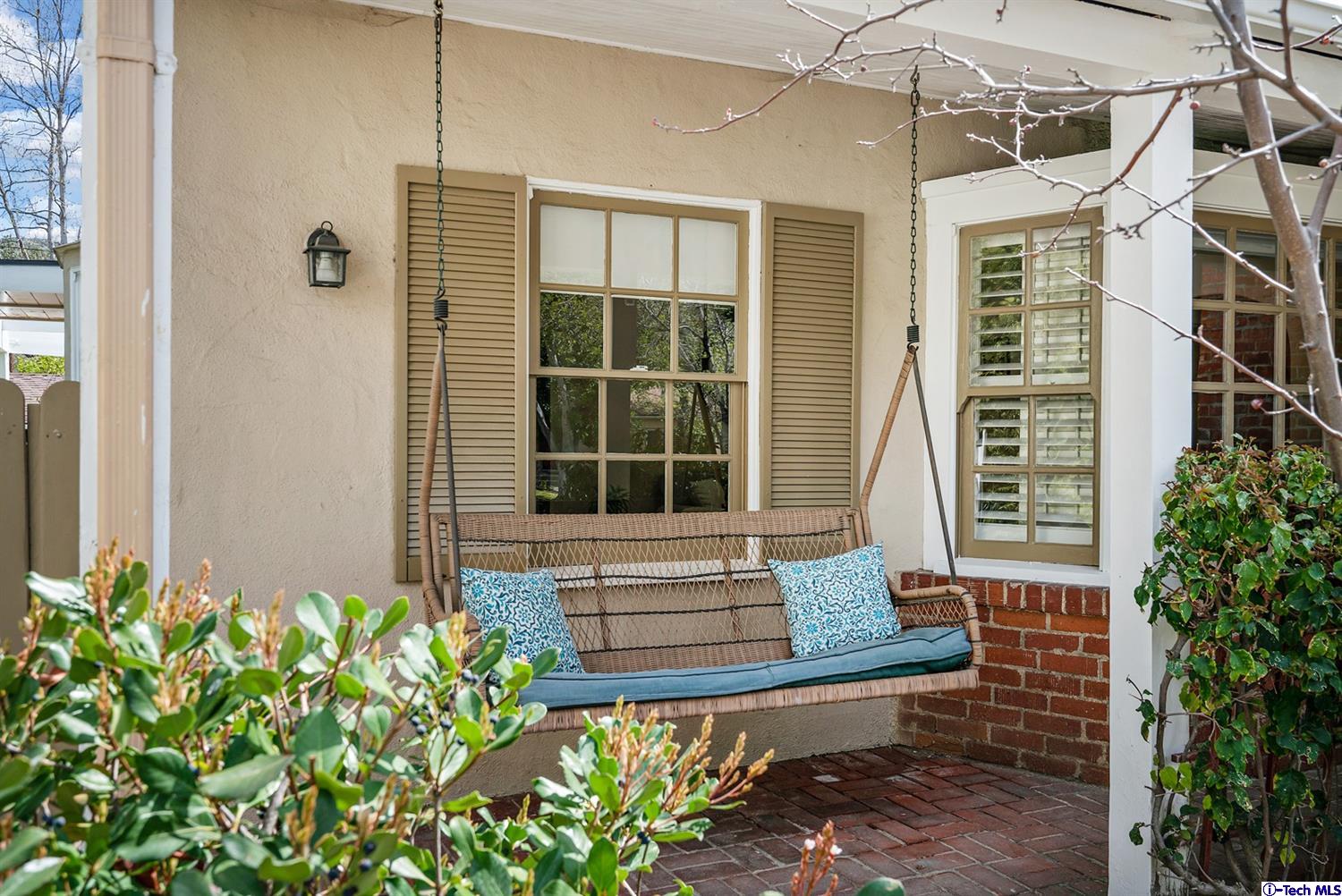 3248 Castera Avenue Glendale, CA 91208 - Photo 4 of 42