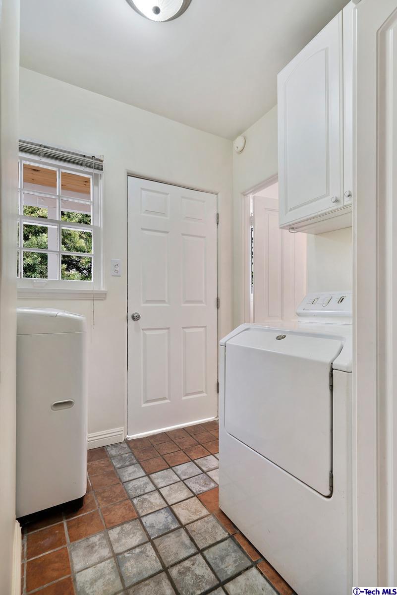 3248 Castera Avenue Glendale, CA 91208 - Photo 41 of 42