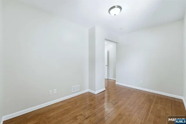 $675,000 | 314 7th Avenue West, Newark, NJ 07107