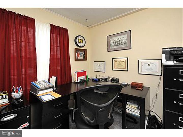 406 Ingram Road Fairless Hills, PA 19030 - Photo 13 of 21 Office / Study