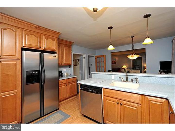 406 Ingram Road Fairless Hills, PA 19030 - Photo 5 of 21 Kitchen