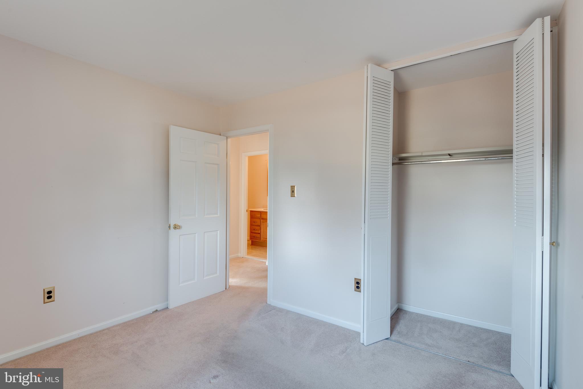 4217 High Ridge Road Haymarket, VA 20169 - Photo 33 of 60 Gallery Image 33