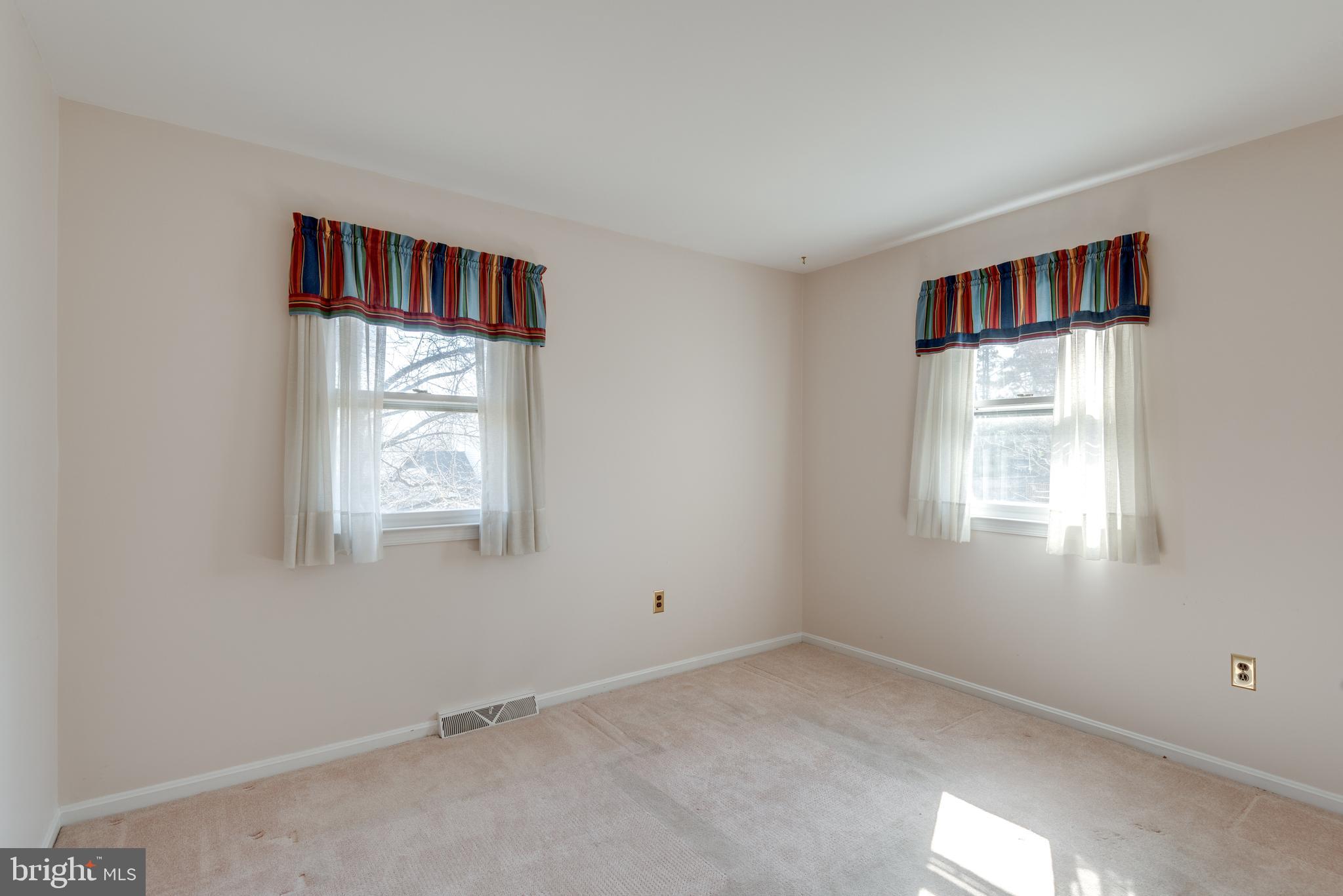4217 High Ridge Road Haymarket, VA 20169 - Photo 34 of 60 Gallery Image 34