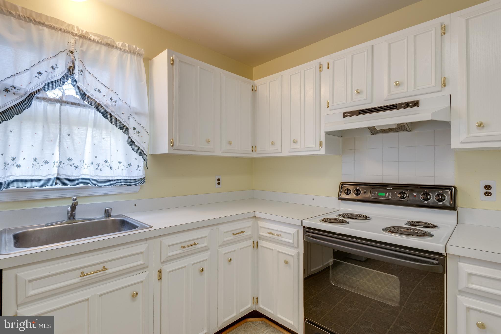 4217 High Ridge Road Haymarket, VA 20169 - Photo 10 of 60 Gallery Image 10