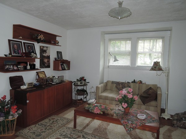 140-142 Warren Road Framingham, MA 01702 - Photo 18 of 29 Gallery Image 18