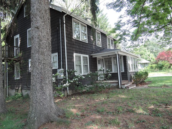 140-142 Warren Road Framingham, MA 01702 - Photo 2 of 29 Gallery Image 2