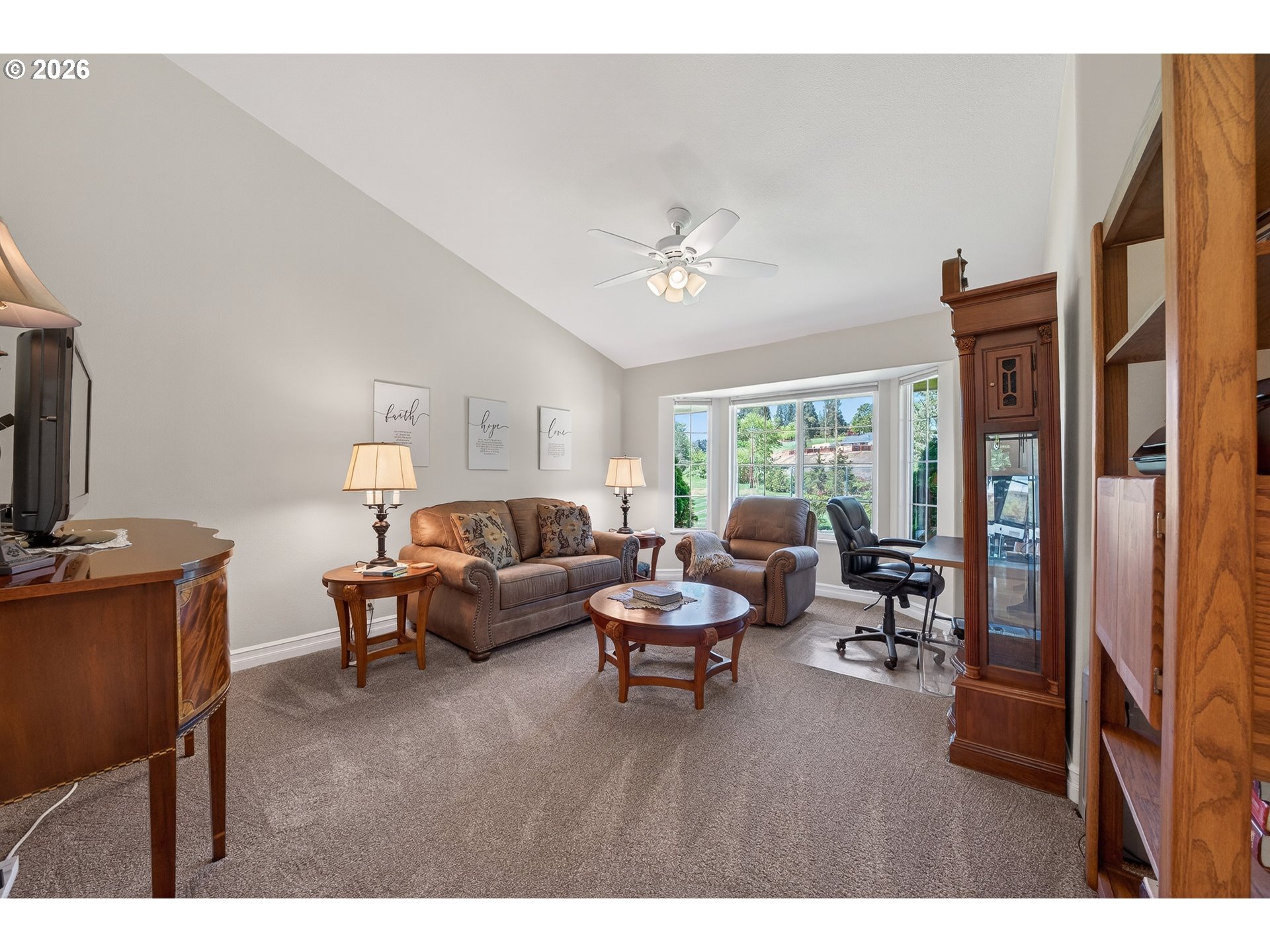 3782 Del Rio Road Roseburg, OR 97471 - Photo 18 of 48