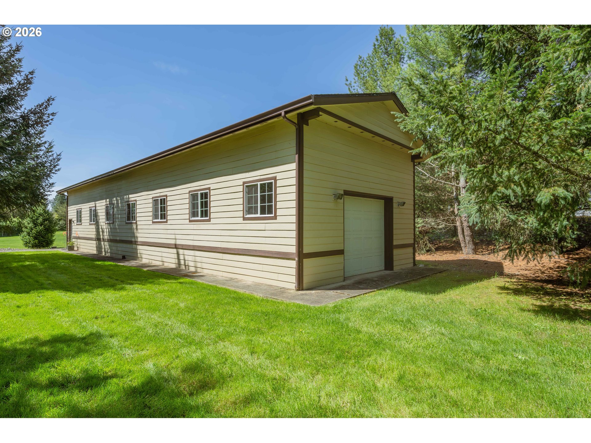 3782 Del Rio Road Roseburg, OR 97471 - Photo 43 of 48