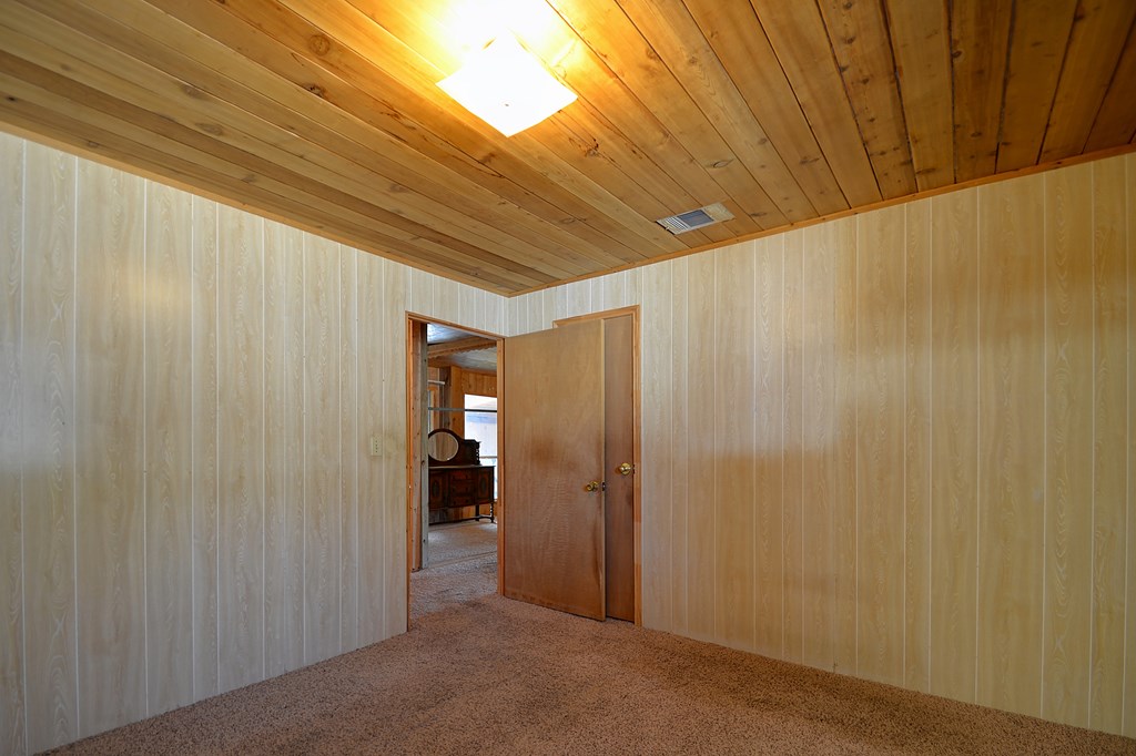 270 Sanders Road Center Point, TX 78010 - Photo 12 of 36