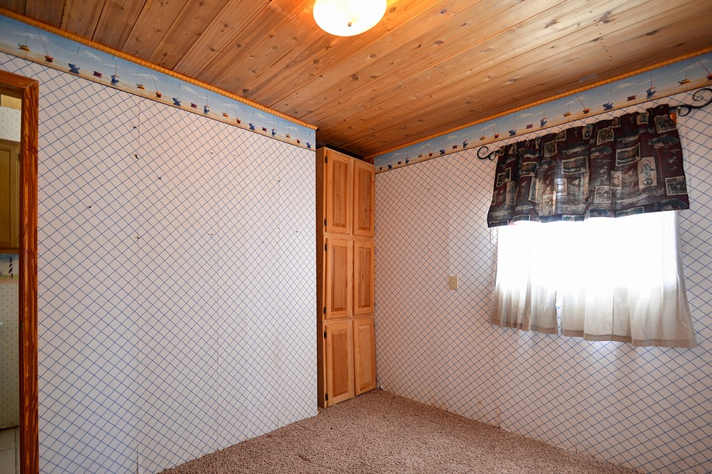 270 Sanders Road Center Point, TX 78010 - Photo 13 of 36