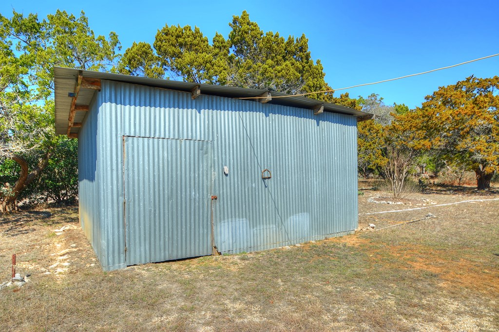 270 Sanders Road Center Point, TX 78010 - Photo 33 of 36