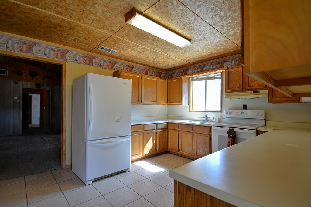 270 Sanders Road Center Point, TX 78010 - Photo 8 of 36