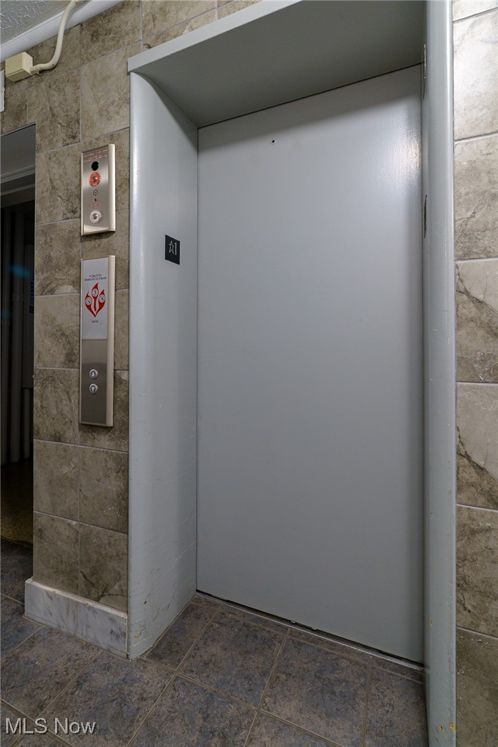 2089 Wooster Road, Unit C42 Rocky River, OH 44116 - Photo 4 of 43 Building equipped with an elevator for easy access to all floors including the under ground parking