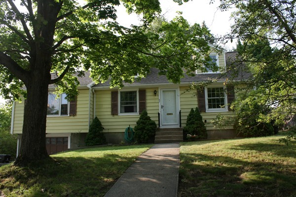 51 Londonderry Road Framingham, MA 01701 - Photo 1 of 12 Gallery Image 1