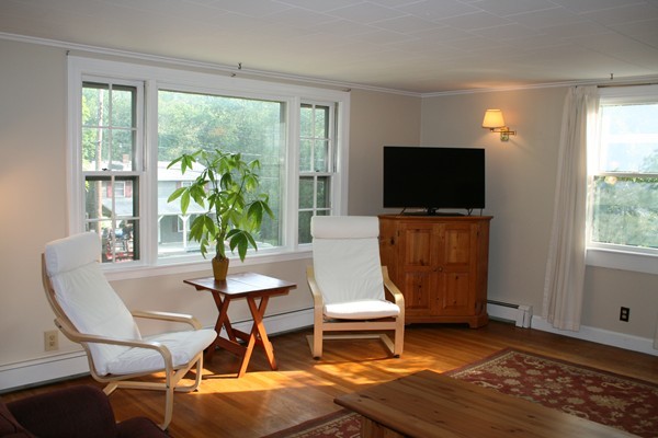 51 Londonderry Road Framingham, MA 01701 - Photo 7 of 12 Gallery Image 7