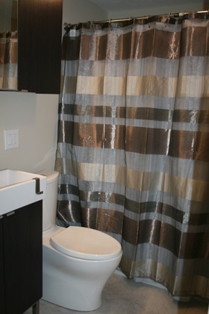 51 Londonderry Road Framingham, MA 01701 - Photo 9 of 12 Gallery Image 9