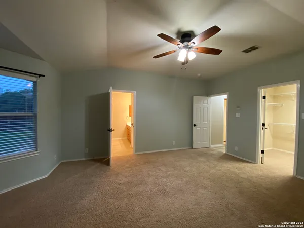 $1,950 | 8935 Liberty View, Converse, TX 78109