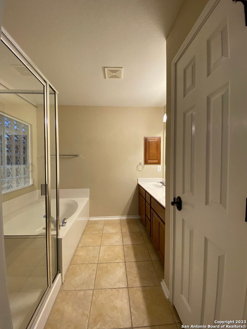 8935 Liberty View Converse, TX 78109 - Photo 26 of 33