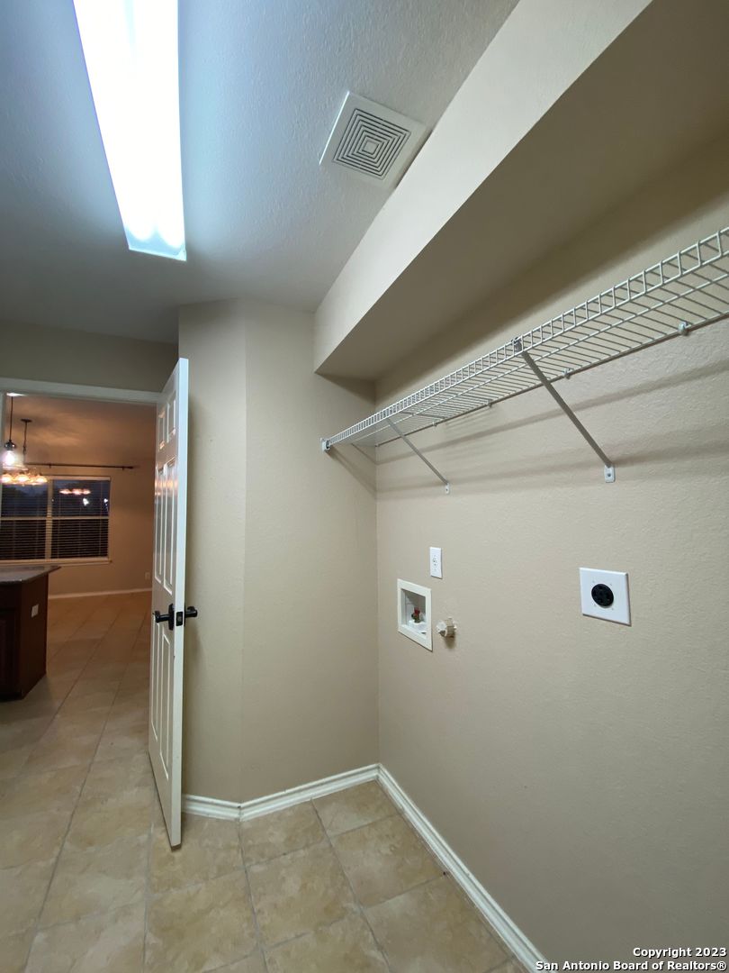 8935 Liberty View Converse, TX 78109 - Photo 29 of 33