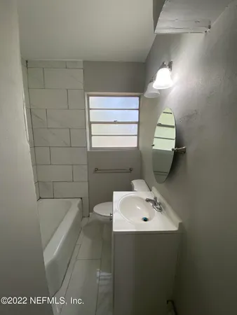 $1,000 | 3333 Post Street, Unit 4, Jacksonville, FL 32205