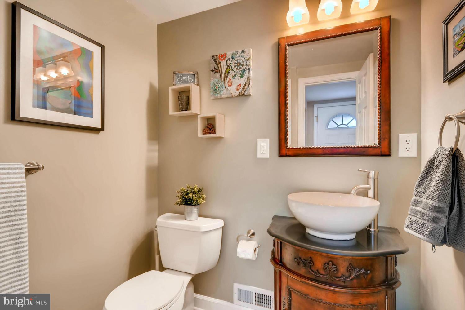 132 Ridgefield Road Lutherville-Timonium, MD 21093 - Photo 25 of 30 Bath
