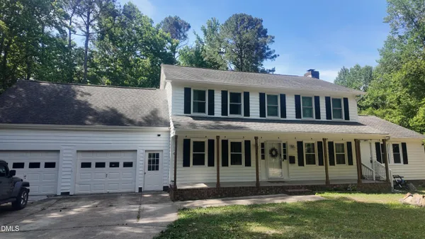 $575,000 | 121 Winchester Drive, Wendell, NC 27591