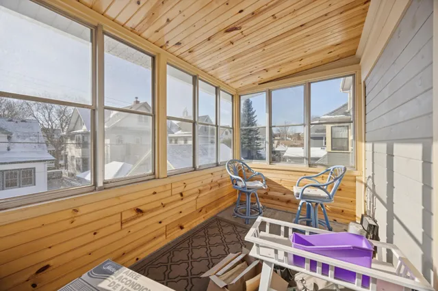 $425,000 | 1676 Hague Avenue, St. Paul, MN 55104