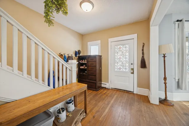 $425,000 | 1676 Hague Avenue, St. Paul, MN 55104