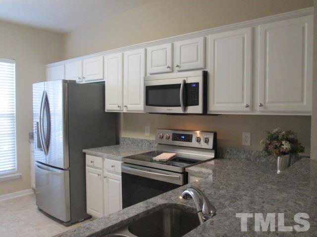 7251 Corvette Court Raleigh, NC 27613 - Photo 14 of 30