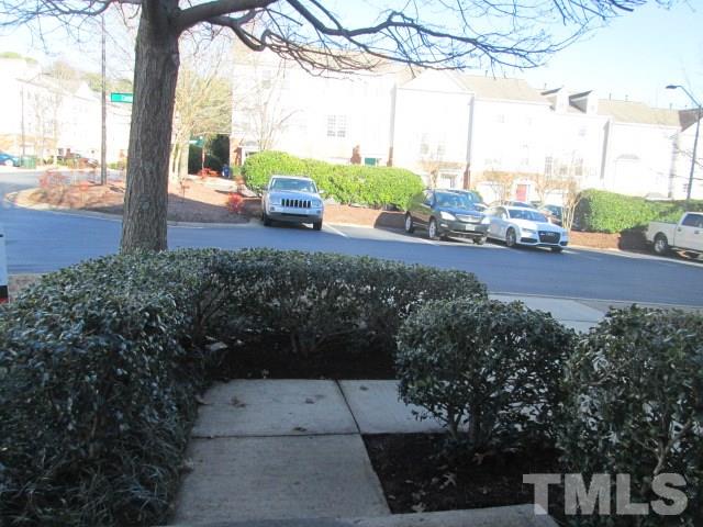 7251 Corvette Court Raleigh, NC 27613 - Photo 4 of 30