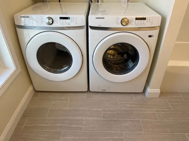 $2,800 | 1093 Main Street, Unit 3, Weymouth, MA 02190