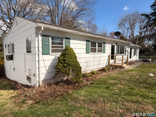 $360,000 | 427 Strong Street, East Haven, CT 06512
