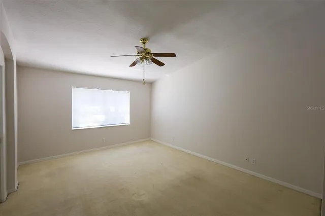 $2,100 | 611 Spring Lake Circle, Tarpon Springs, FL 34688