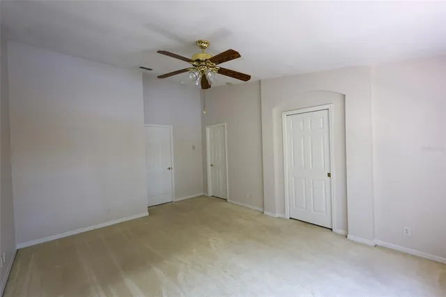 $2,100 | 611 Spring Lake Circle, Tarpon Springs, FL 34688