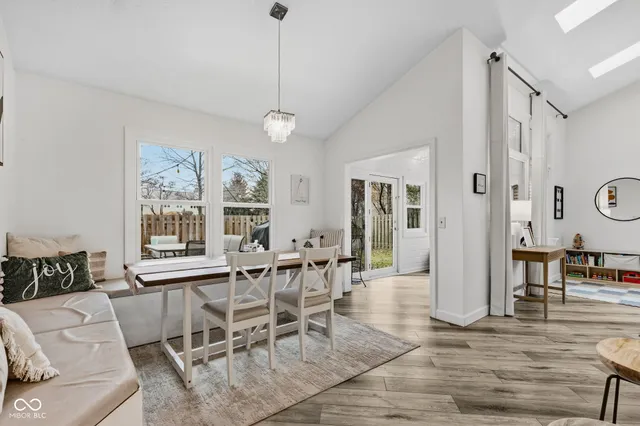 $300,000 | 8675 Champions Drive, Indianapolis, IN 46256