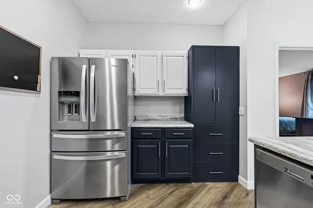 $300,000 | 8675 Champions Drive, Indianapolis, IN 46256