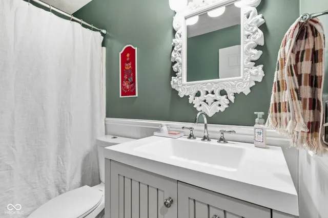 $300,000 | 8675 Champions Drive, Indianapolis, IN 46256