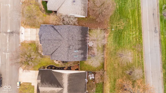 $300,000 | 8675 Champions Drive, Indianapolis, IN 46256