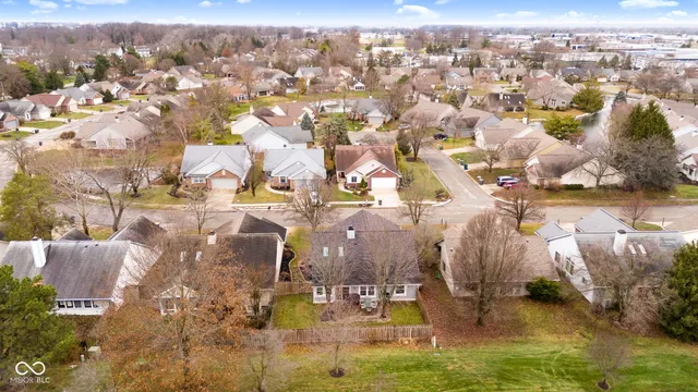 $300,000 | 8675 Champions Drive, Indianapolis, IN 46256