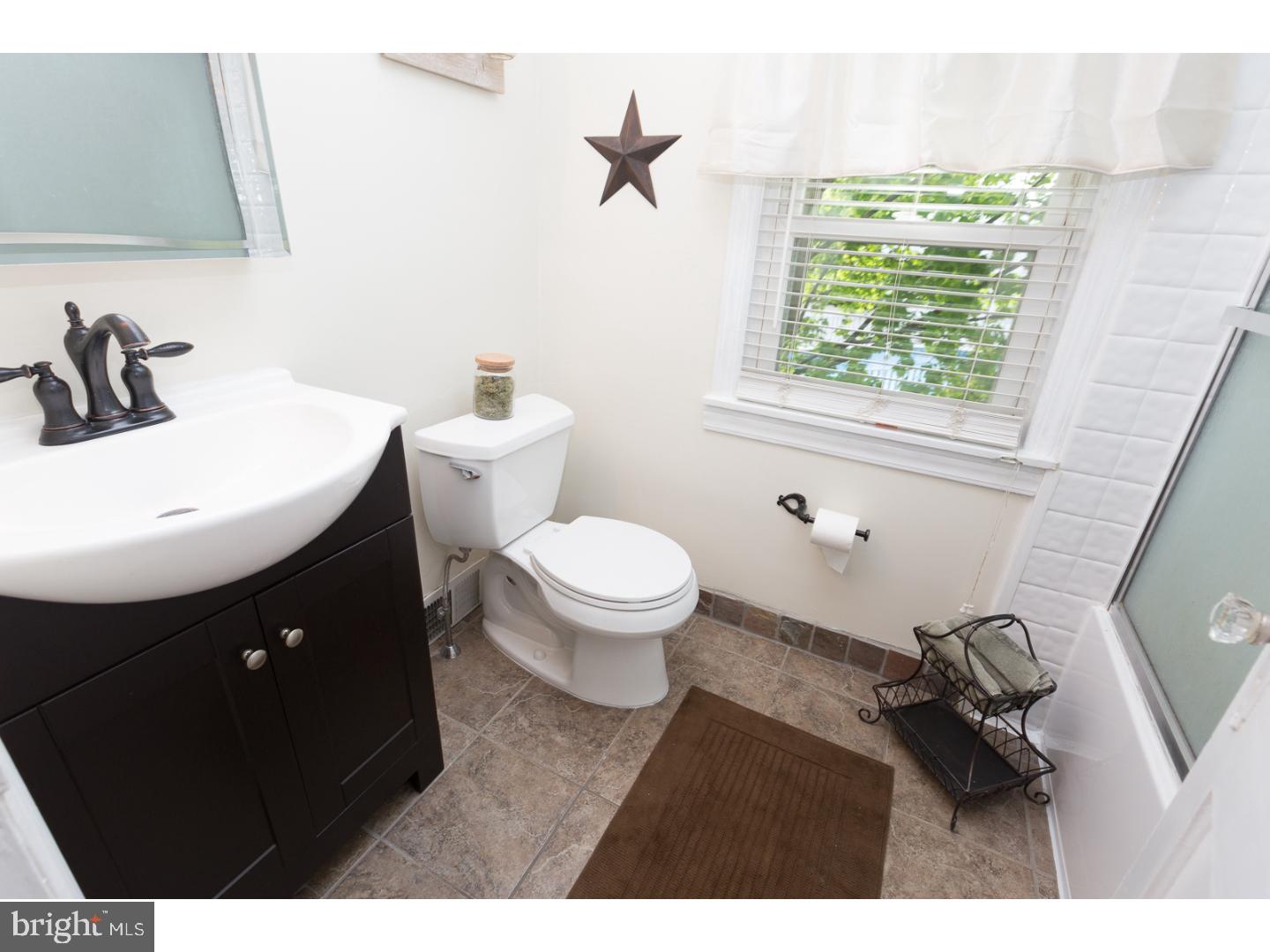 209 North Warminster Road Hatboro, PA 19040 - Photo 14 of 24 Bathroom