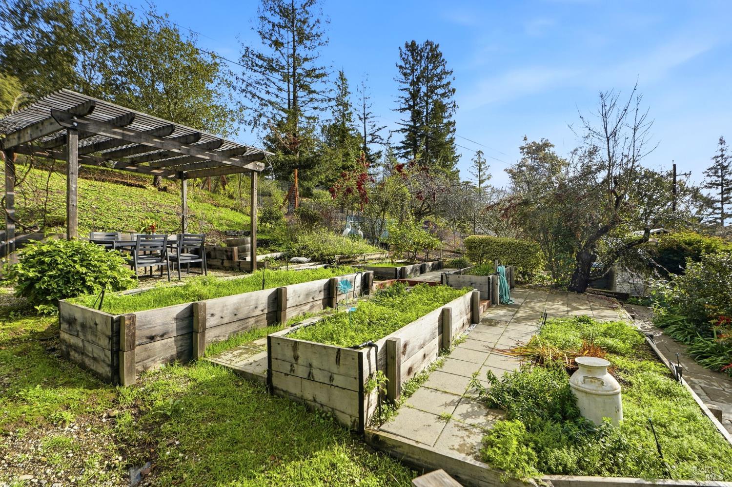 1814 St Francis Road Santa Rosa, CA 95409 - Photo 40 of 70