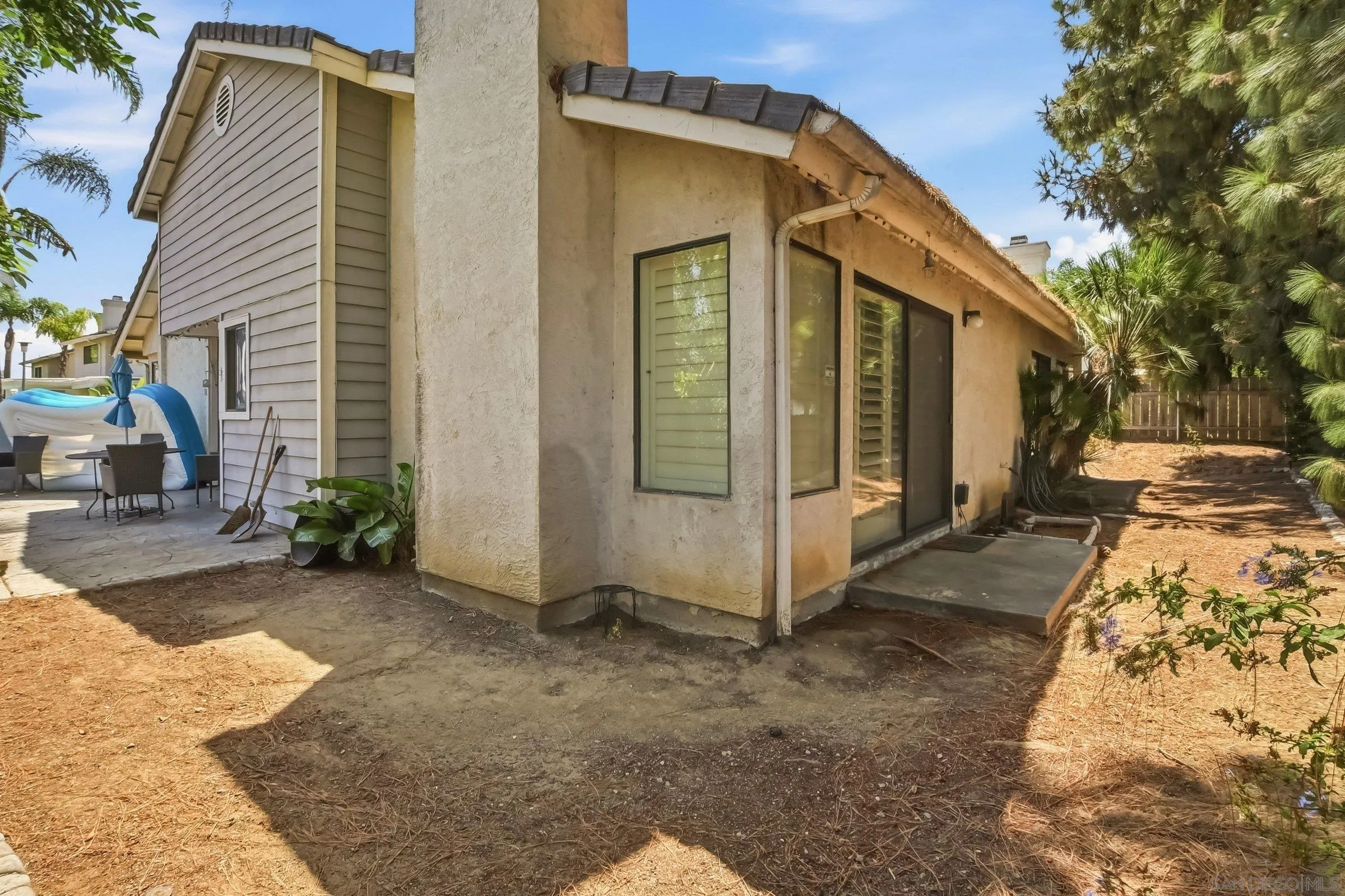 8608 Northcrest Court Santee, CA 92071 - Photo 12 of 17 Gallery Image 12
