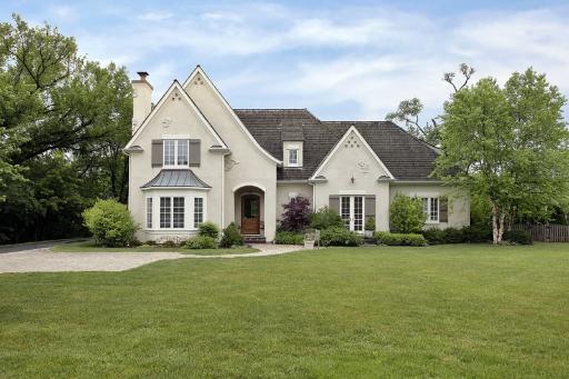 435 Sunset Ridge Road Northfield, IL 60093 - Photo 1 of 14